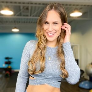 Meet your Posher, Laura